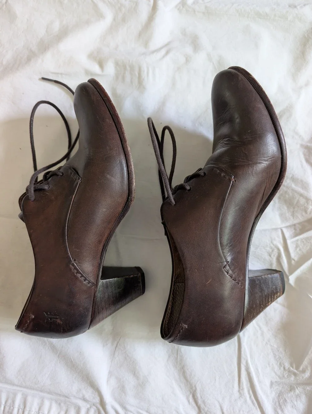 Frye Women's Size 8 Lace Up Oxfords
